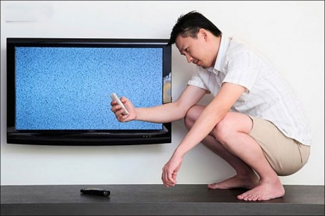 Thay Màn Hình Tivi 82 Inch